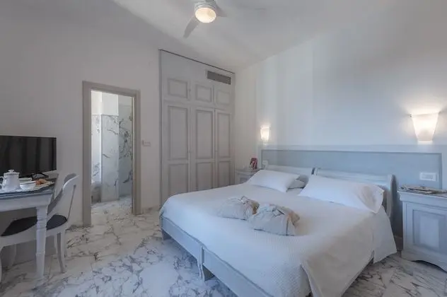 Standard Tek Büyük veya İki Ayrı Yataklı Oda