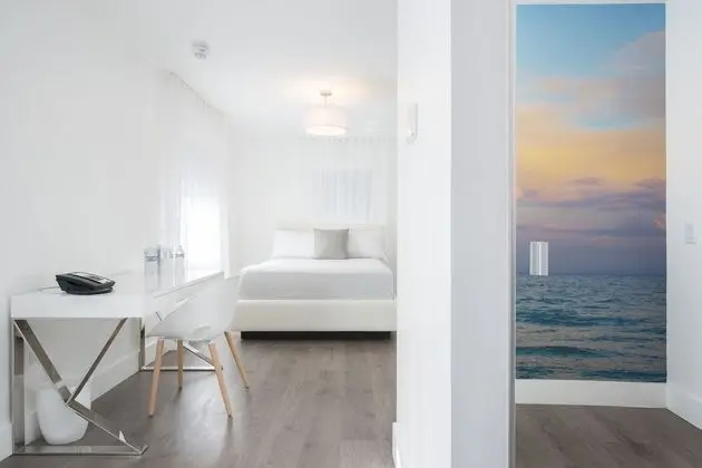 Deluxe Oda, 1 En Büyük (King) Boy Yatak