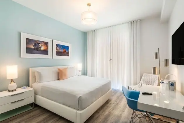 Deluxe Oda, 1 En Büyük (King) Boy Yatak