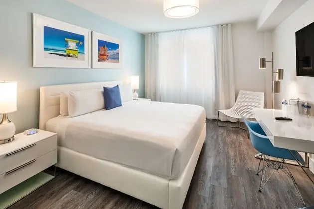 Deluxe Oda, 1 En Büyük (King) Boy Yatak, Balkon