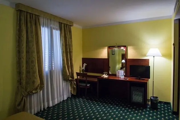 Dört Kişilik Oda