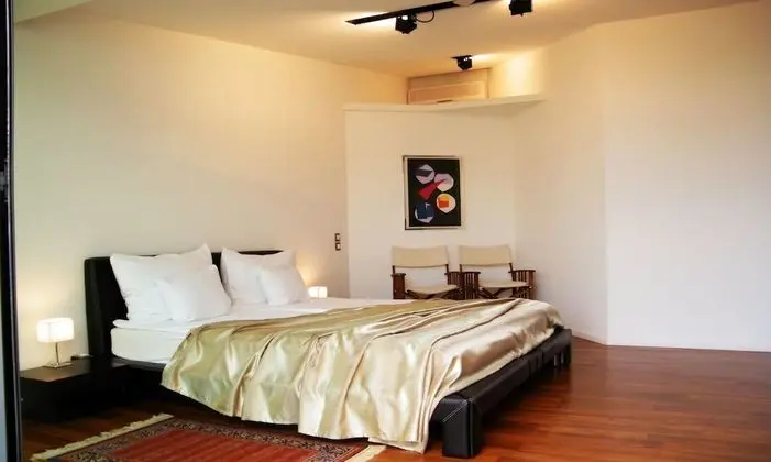 Classic Tek Büyük Yataklı Oda