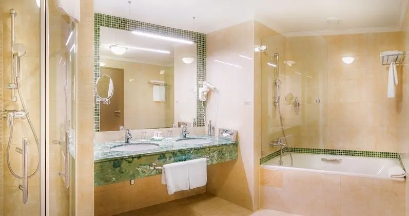 Junior Süit, Şehir Manzaralı