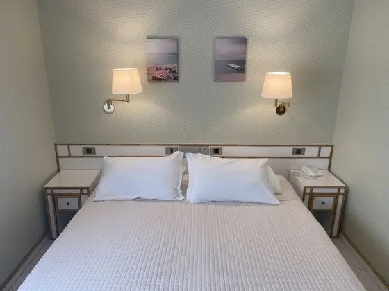 Classic Tek Büyük veya İki Ayrı Yataklı Oda