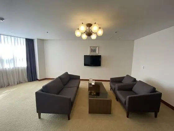 Twin Suite(2 semi double beds), Non Smoking