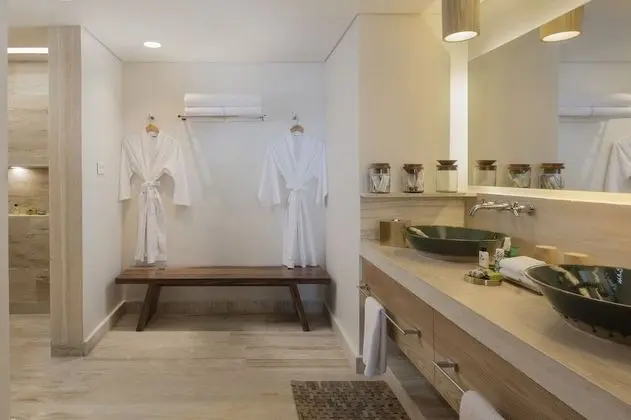 Premium Oda, 2 Büyük (Queen) Boy Yatak, Manzaralı (Reef View Beach Access)