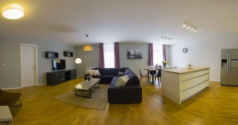 Exclusive Apart Daire, Şehir Manzaralı