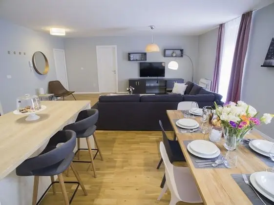 Exclusive Apart Daire, Şehir Manzaralı