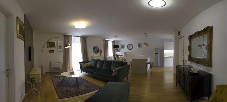 Superior Apart Daire, Şehir Manzaralı