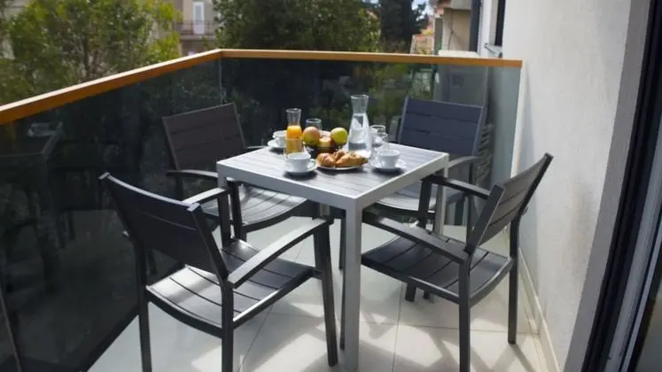 Superior Apart Daire, Şehir Manzaralı