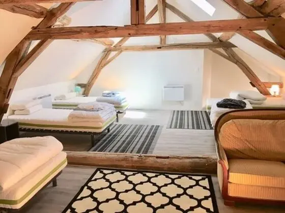 Basic Ortak Ranzalı Oda