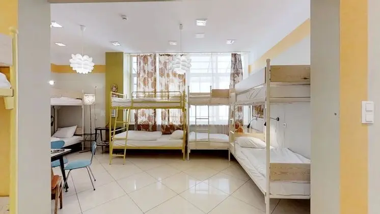 Standard Ortak Ranzalı Oda, Sadece kadınlar için