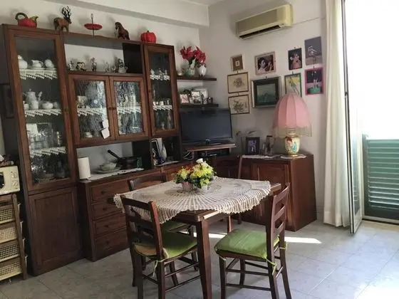 Apart Daire, 1 Büyük (Queen) Boy Yatak