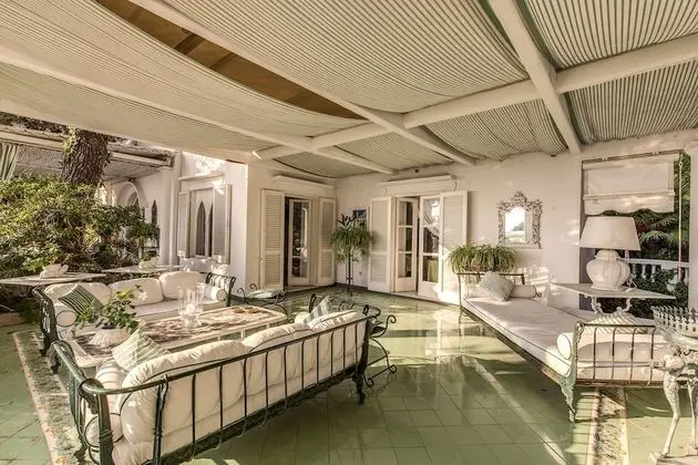 Deluxe Villa