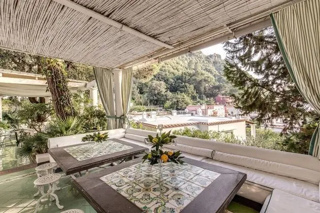 Deluxe Villa