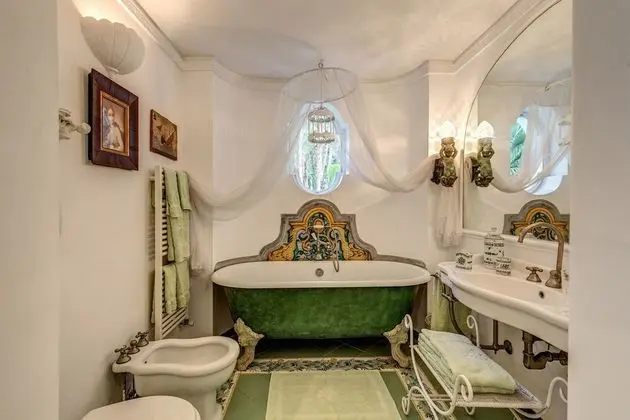 Deluxe Villa