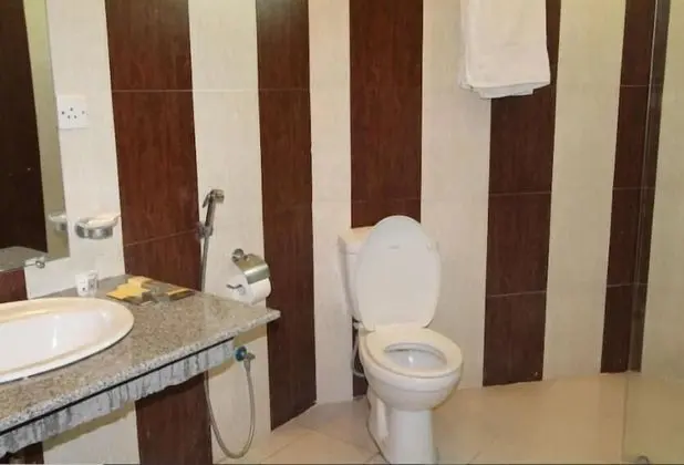 Deluxe Tek Büyük veya İki Ayrı Yataklı Oda