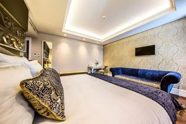 Deluxe Tek Büyük Yataklı Oda