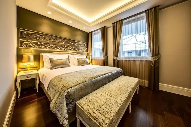 Standard Tek Büyük Yataklı Oda