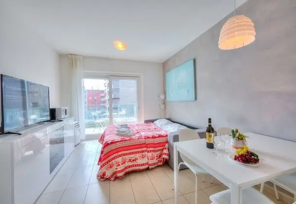 Family Apart Daire, 1 Çift Kişilik Yatak ve Çekyat, Bahçeli (Prestige du Lac 27)