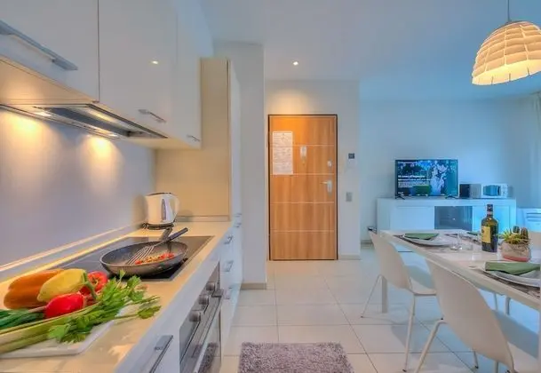 Family Apart Daire, 1 Çift Kişilik Yatak ve Çekyat, Bahçeli (Prestige du Lac 27)