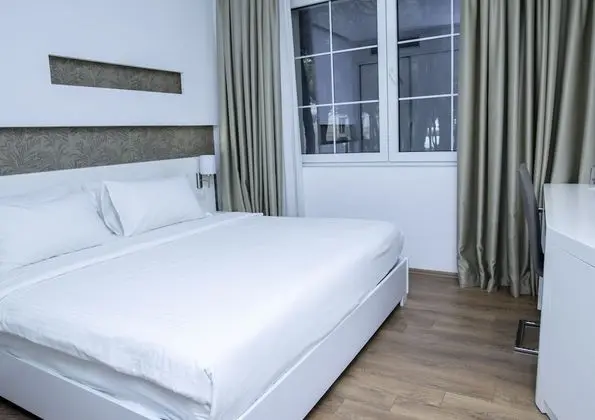 Villa Double Room with Garden View