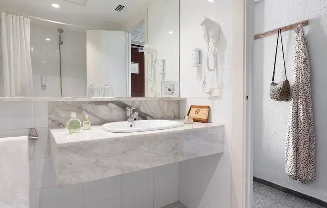 Quadruple Standard Room with air conditioning
