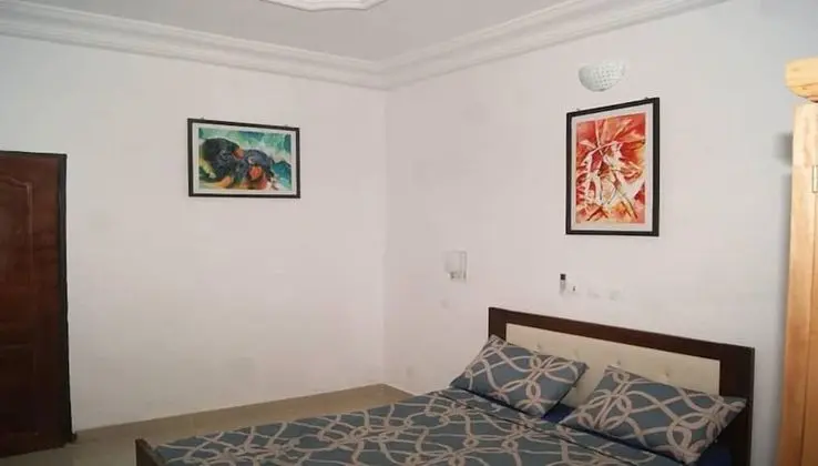 Economy Tek Kişilik Oda, Havuz Manzaralı (Aboisso)