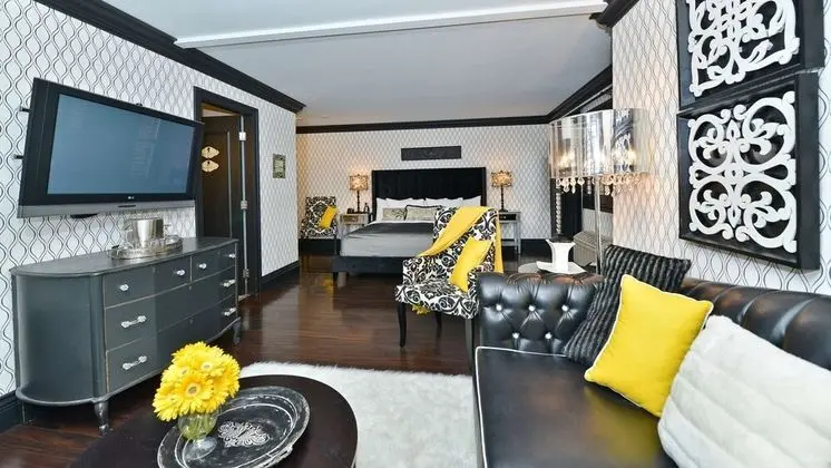 Süit, 1 En Büyük (King) Boy Yatak, Sigara İçilmez, Balkon
