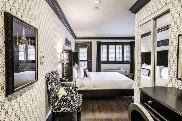 Süit, 1 En Büyük (King) Boy Yatak, Sigara İçilmez, Balkon