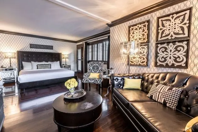 Süit, 1 En Büyük (King) Boy Yatak, Sigara İçilmez, Balkon