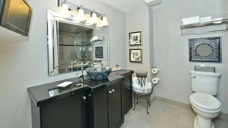 Süit, 1 En Büyük (King) Boy Yatak, Sigara İçilmez, Balkon
