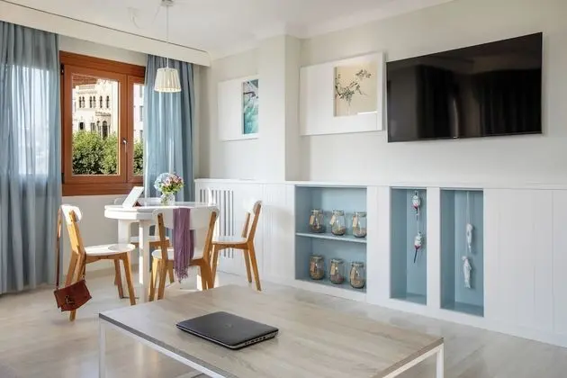 Üç Kişilik Oda, Deniz Manzaralı (2 Adults + 1 Child)