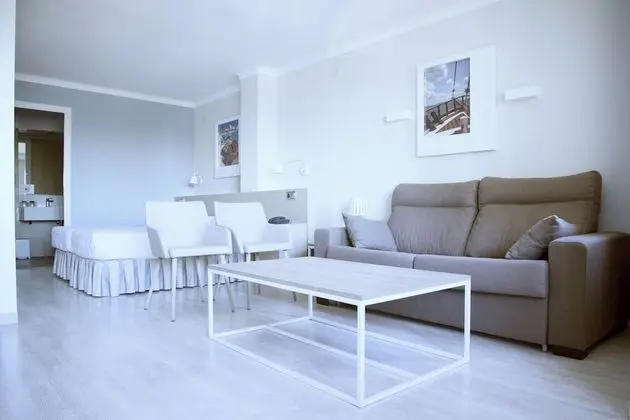 Üç Kişilik Oda, Deniz Manzaralı (2 Adults + 1 Child)