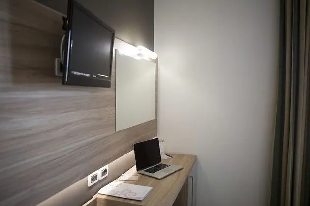 Comfort Büyük Yataklı Tek Kişilik Oda, Balkon