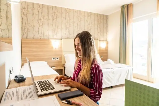 Comfort Büyük Yataklı Tek Kişilik Oda, Balkon