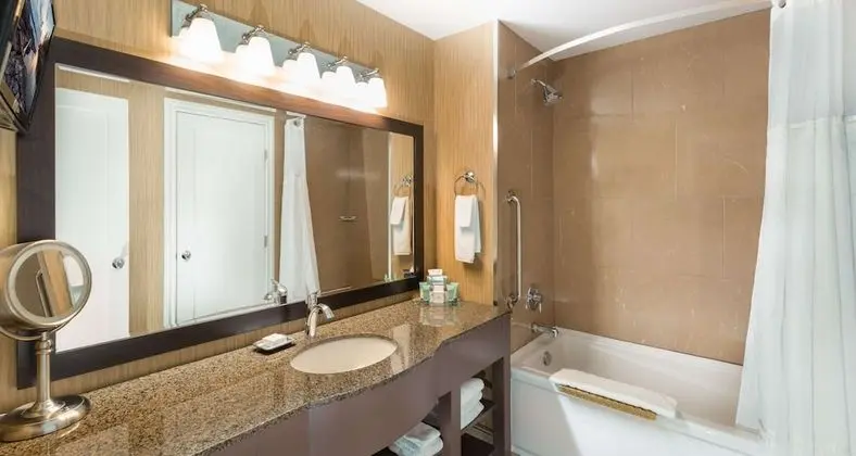 Standard Oda, 2 Büyük (Queen) Boy Yatak, Sigara İçilmez, Balkon