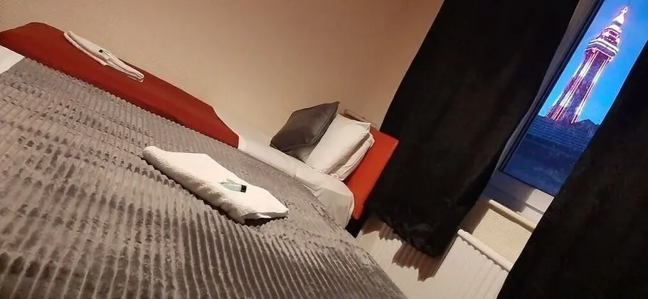 Comfort Üç Kişilik Oda (with Shower)