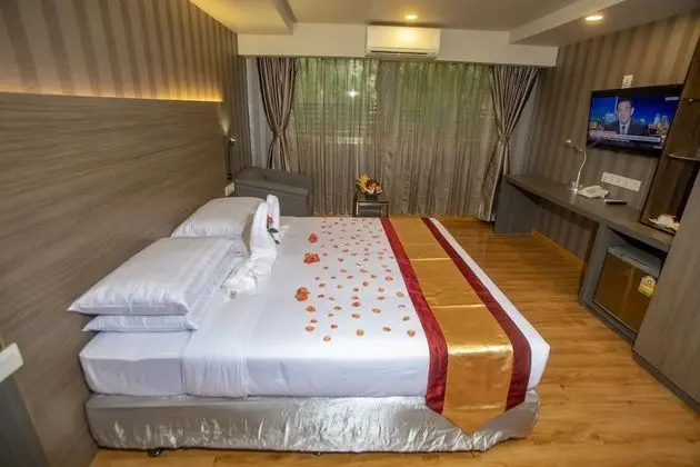 Premier Oda (Deluxe)