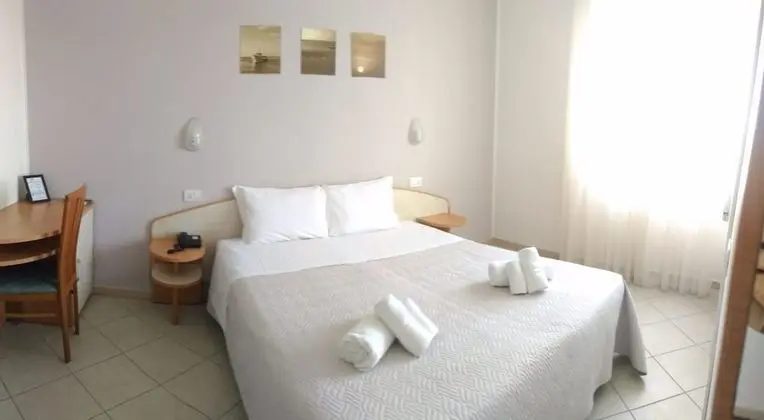 Standard Tek Büyük veya İki Ayrı Yataklı Oda, Park Manzaralı