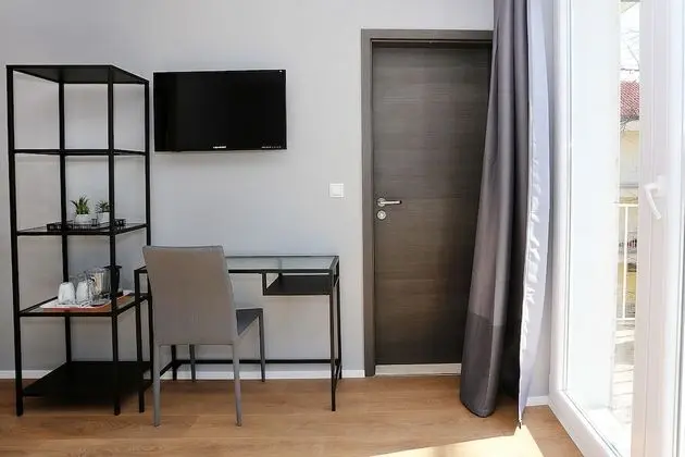 Tek Büyük Yataklı Oda, Balkon