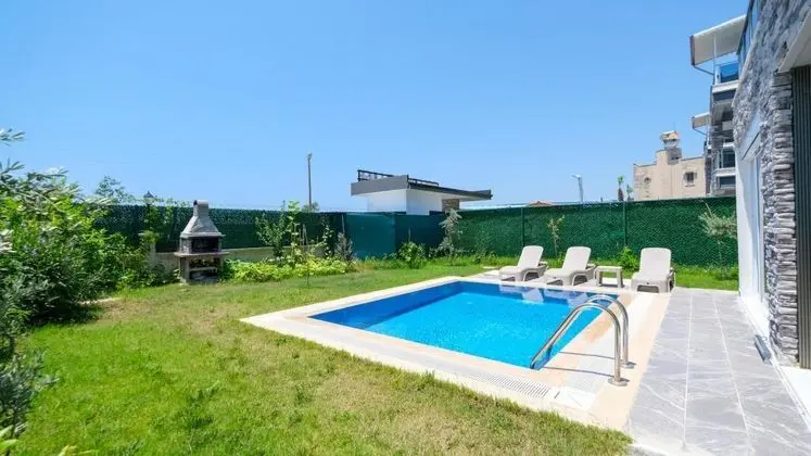 Villa, Havuz veya Bahçe Manzaralı, Havuzlu