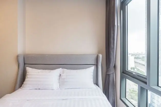 1 Bedroom Condo