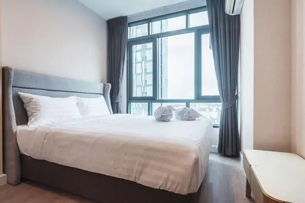 1 Bedroom Condo