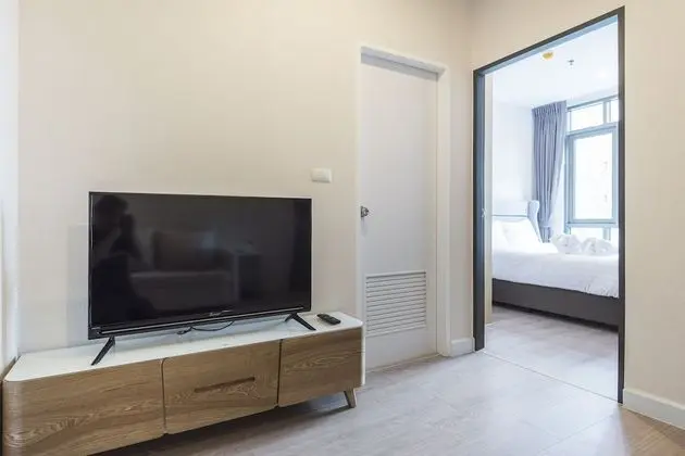 1 Bedroom Condo
