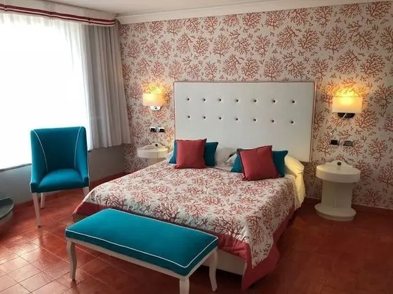 Superior Tek Büyük Yataklı Oda, Balkon, Deniz Manzaralı