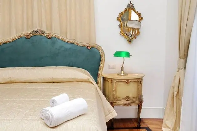 Apart Daire, 5 Yatak Odası