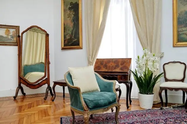 Apart Daire, 5 Yatak Odası