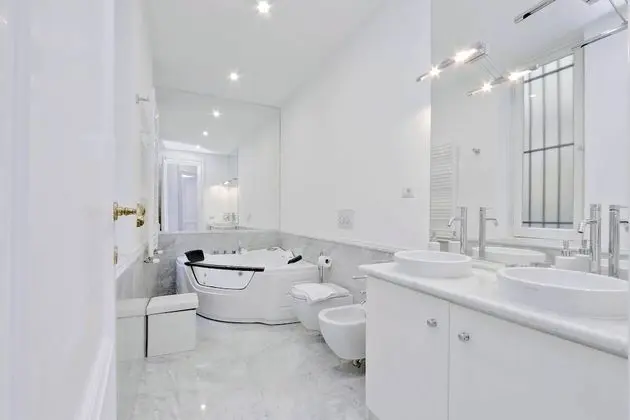 Apart Daire, 5 Yatak Odası