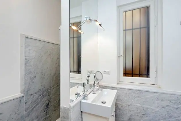 Apart Daire, 5 Yatak Odası